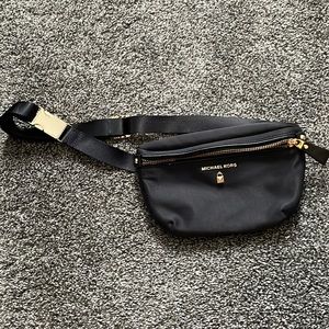 Michael Kors belt bag